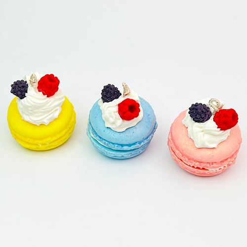 MACARON &amp; SUNSHINE SCENTED CANDLE