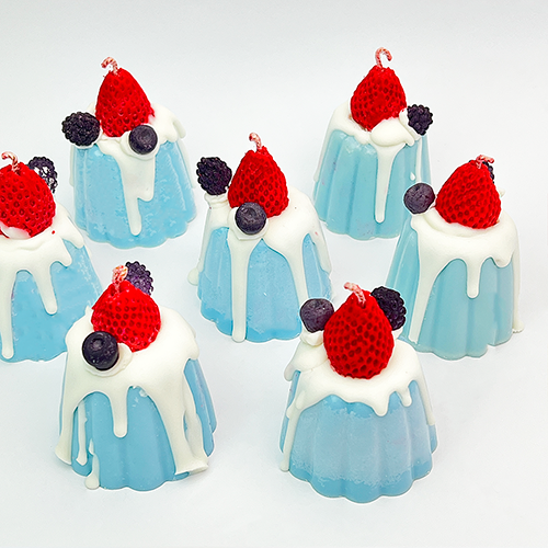 BLUEBERRY DELIGHT SCENTED CANDLE