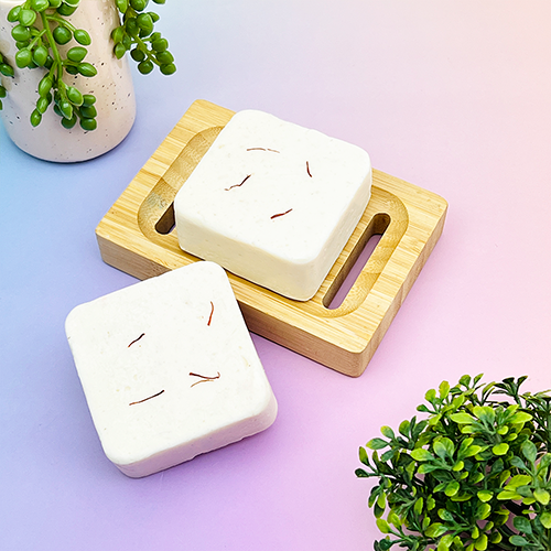 Korean Glass Skin Soap With Rice, Saffron &amp; Vitamin E